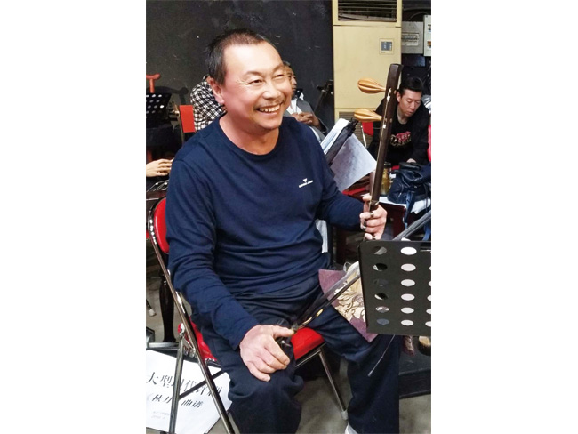 呂迎春 評劇琴師